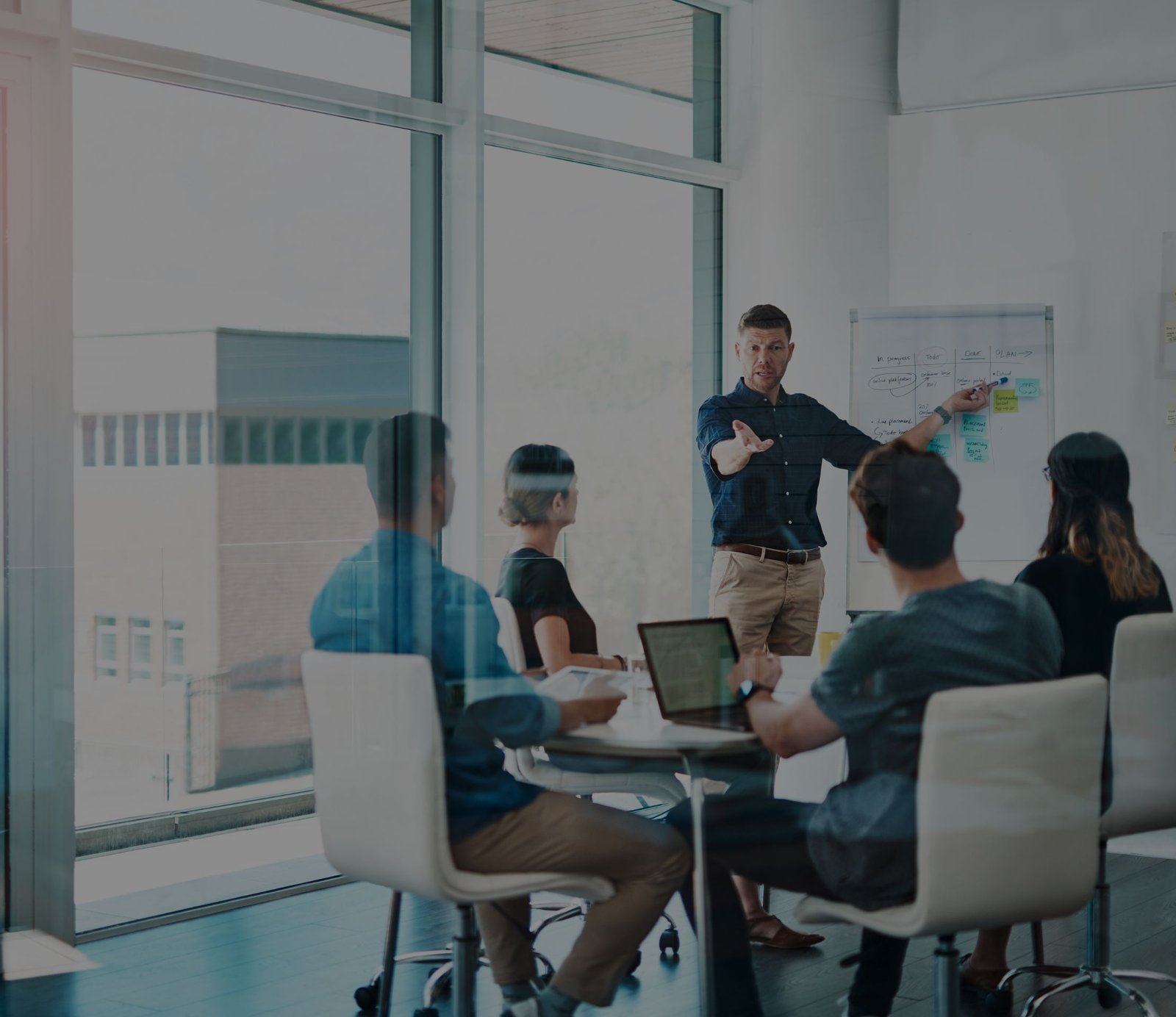 Estrategia de Negocios y Automatización